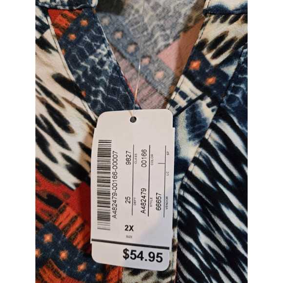 Women's CJ Banks Plus 2X Patchwork Tunic Top Navy Red - Picture 3 of 6